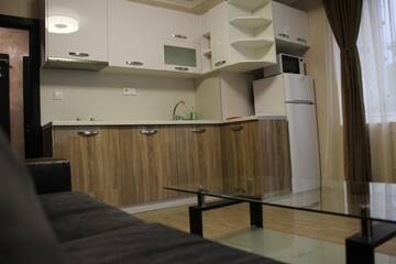 Фото номера Апартаменты с видом на реку Отель Central Guest Rooms г. Асеновград 7