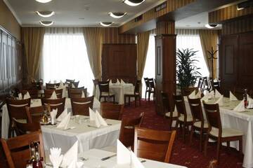 Фотографии Отель Hotel Elegance г. Асеновград (Болгария) №3 Фото Отель Hotel Elegance г. Асеновград 3