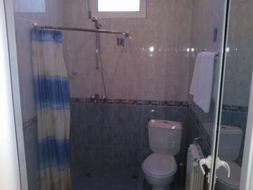 Фото номера Трехместный номер Отель Hotel Tsarevets г. Асеновград 3